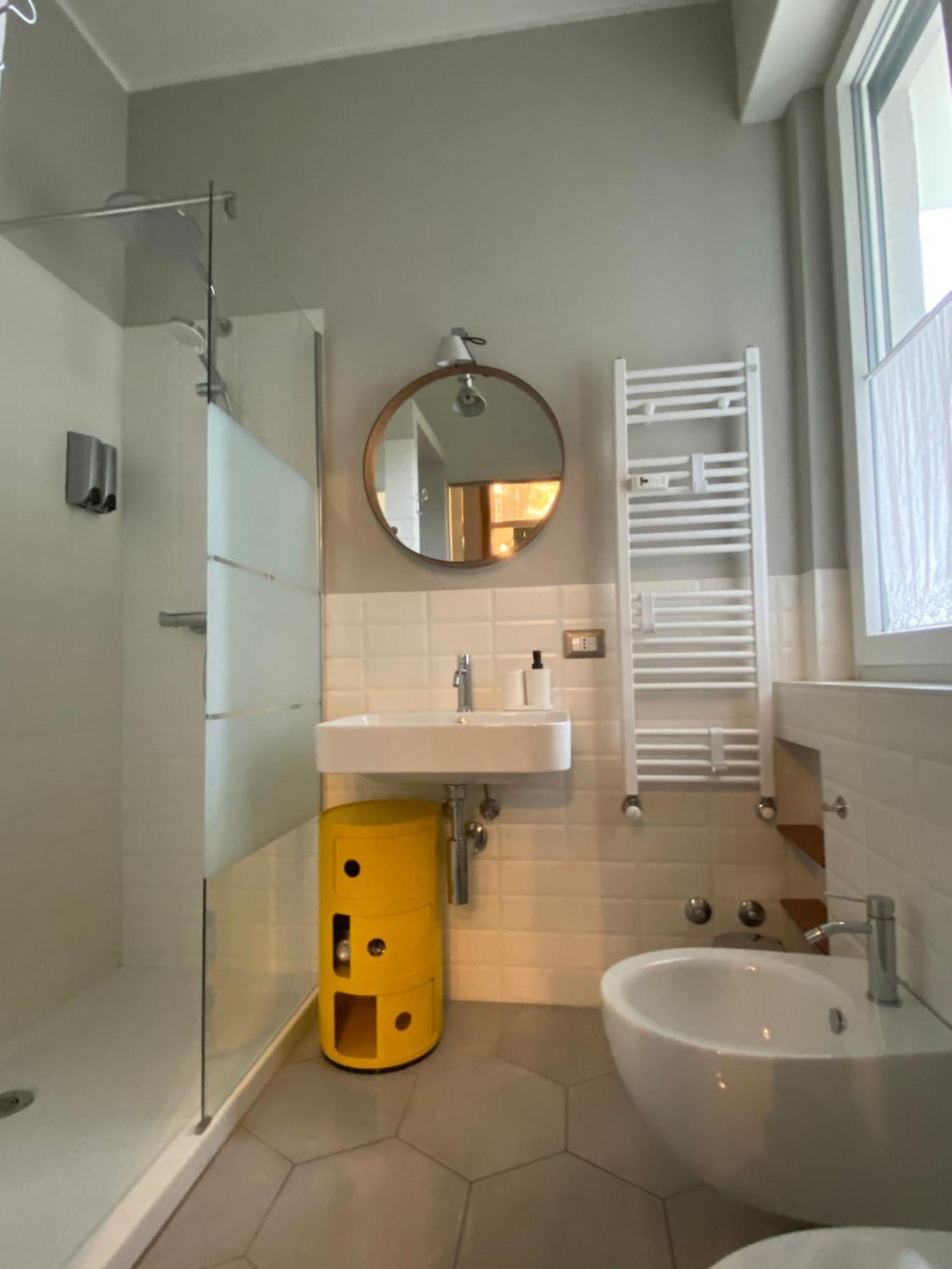 The Silky Way Apartment Комо Екстериор снимка